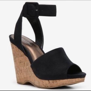 Calvin Klein Nadiya cork wedge black strapped